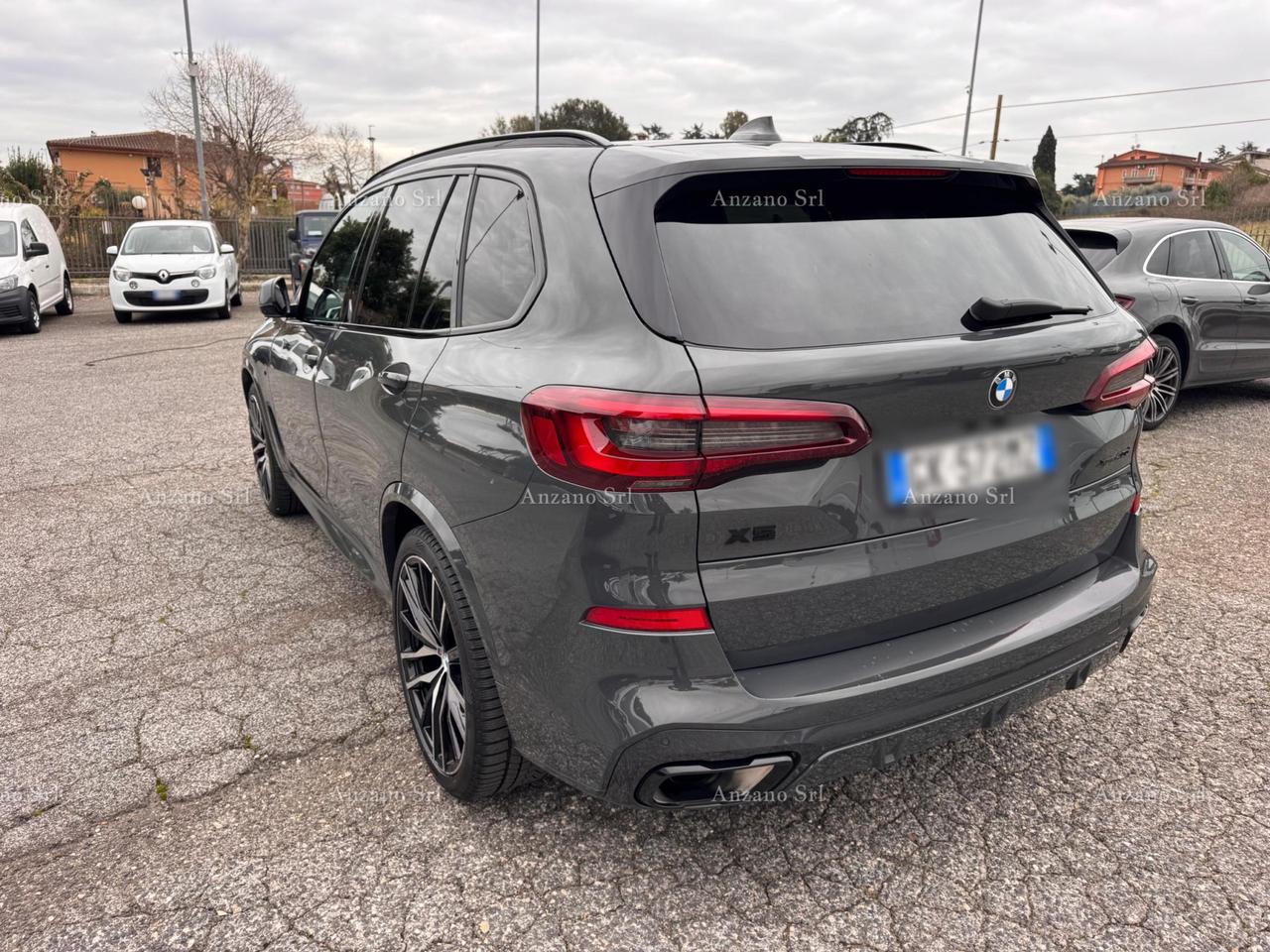 BMW X5 xdrive40d mhev 48V Msport auto