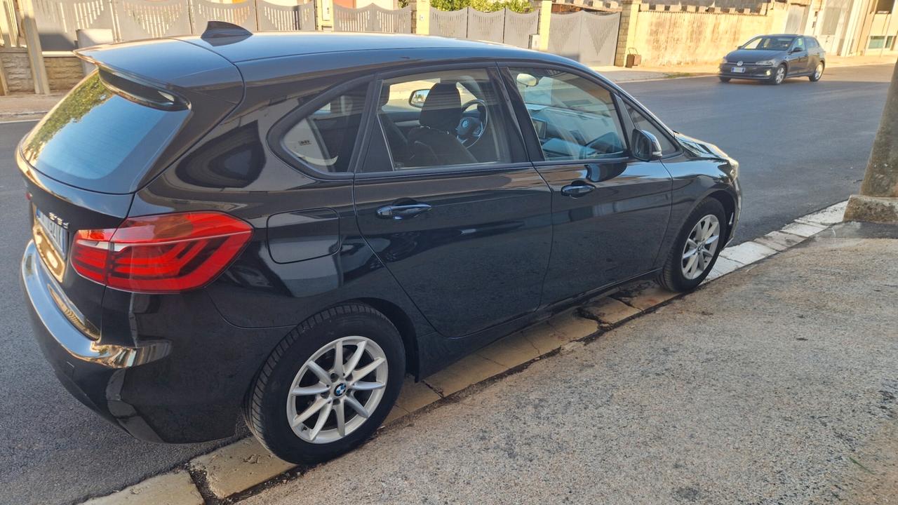 Bmw 216d Active Tourer Advantage