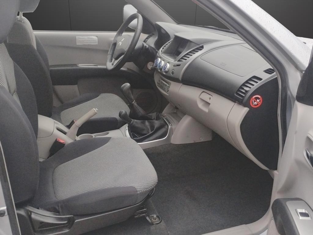 MITSUBISHI L 200 INTENSE CLUB CLAB 4WD.
