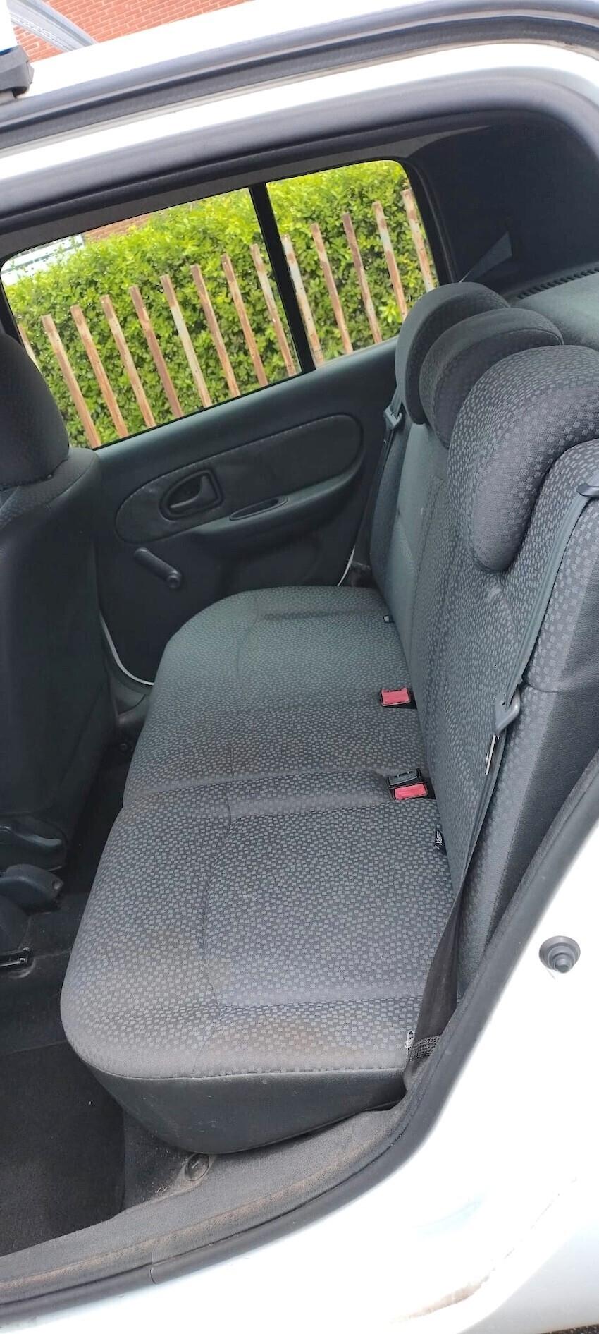 Renault Clio Storia 1.2 5 porte GPL Confort