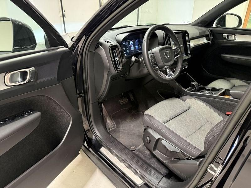 Volvo XC40 Recharge T4 Plug-in Hybrid auto Recharge Core