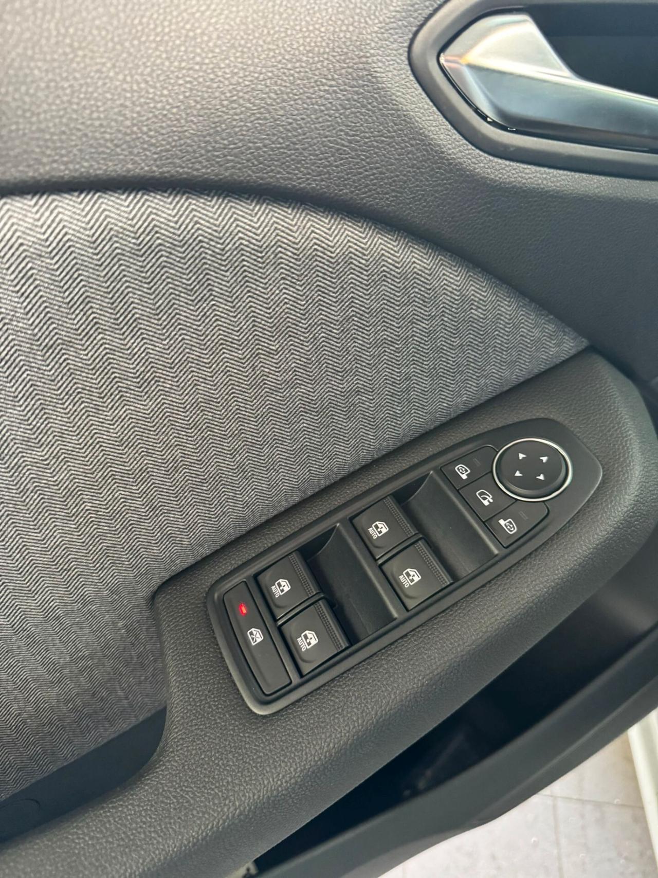 Renault Clio TCe 90 CV 5 porte Techno KM0