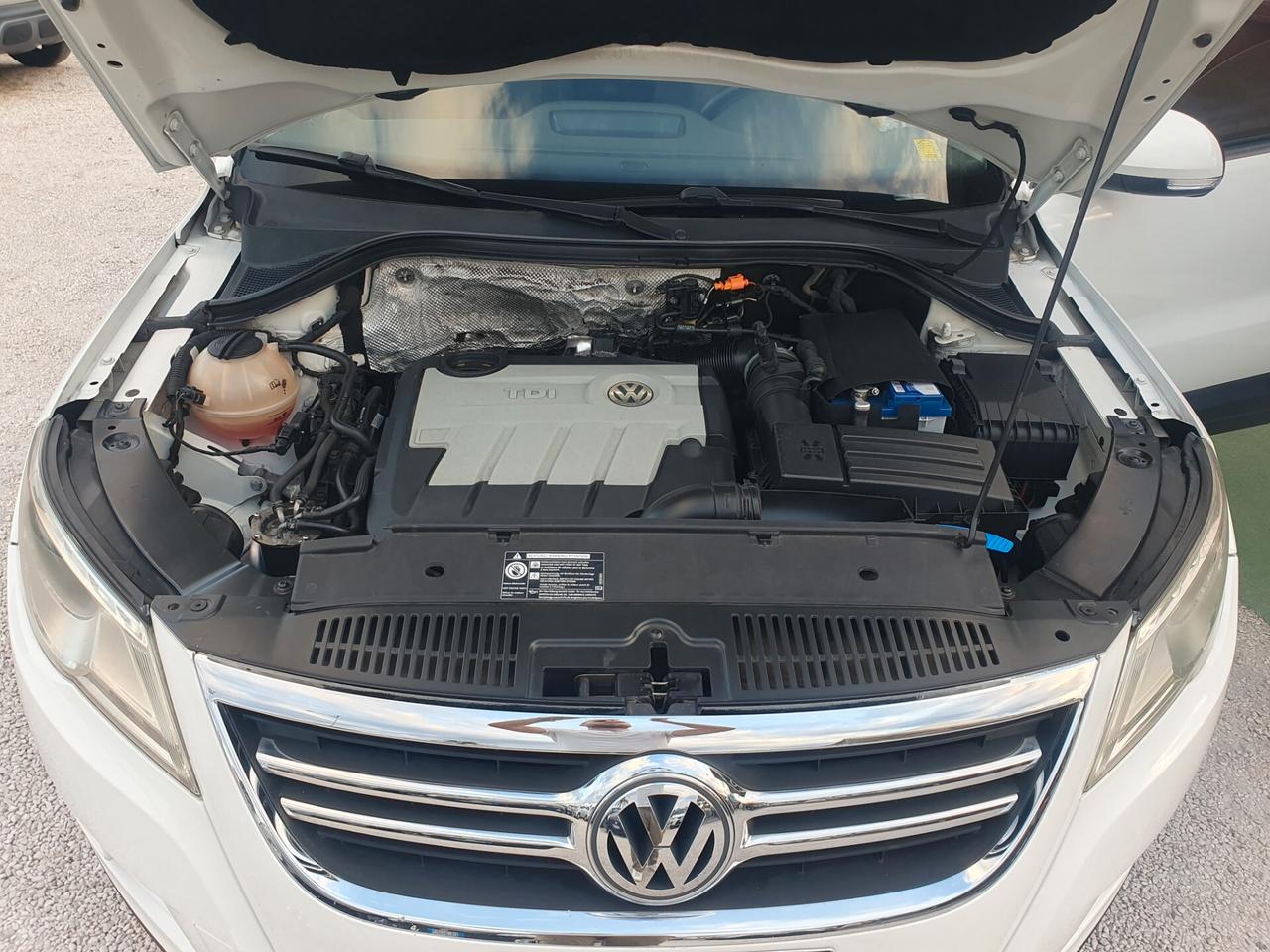Volkswagen Tiguan 2.0 16V TDI DPF Sport & Style (18°)