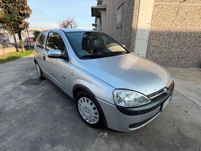 Opel Corsa 1.2i 16V cat 3 porte Comfort Euro 4 adatta a neopatentati