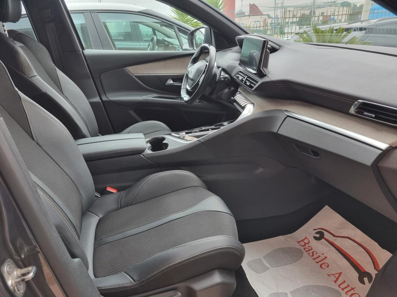 Peugeot 5008 BlueHDi 130 S&S EAT8 GT