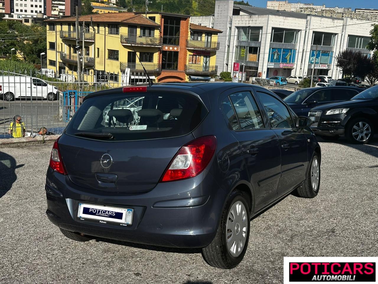 Opel Corsa 1.2 5 porte Enjoy