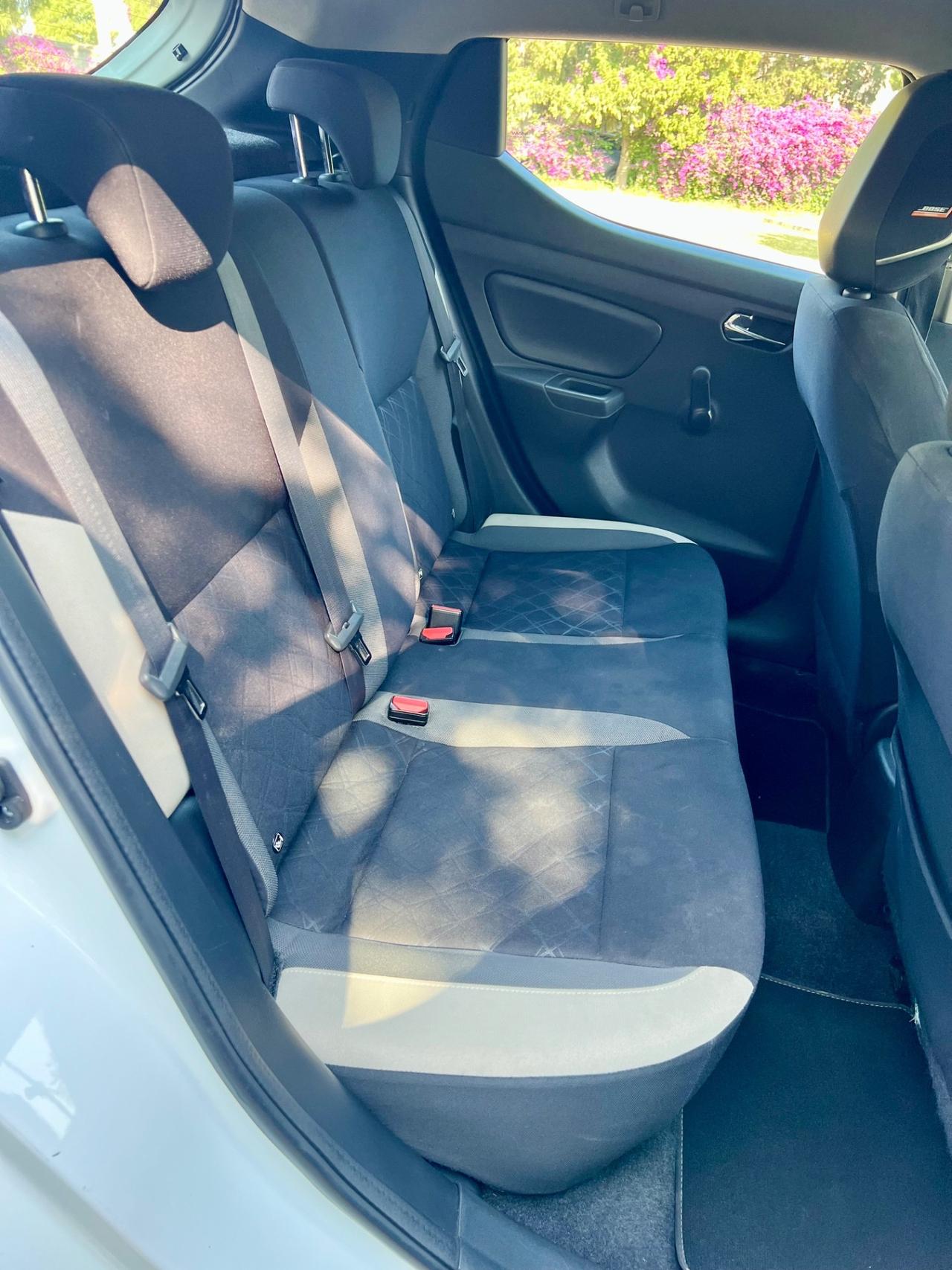 Nissan Micra 1.0L 12V 5 porte Business