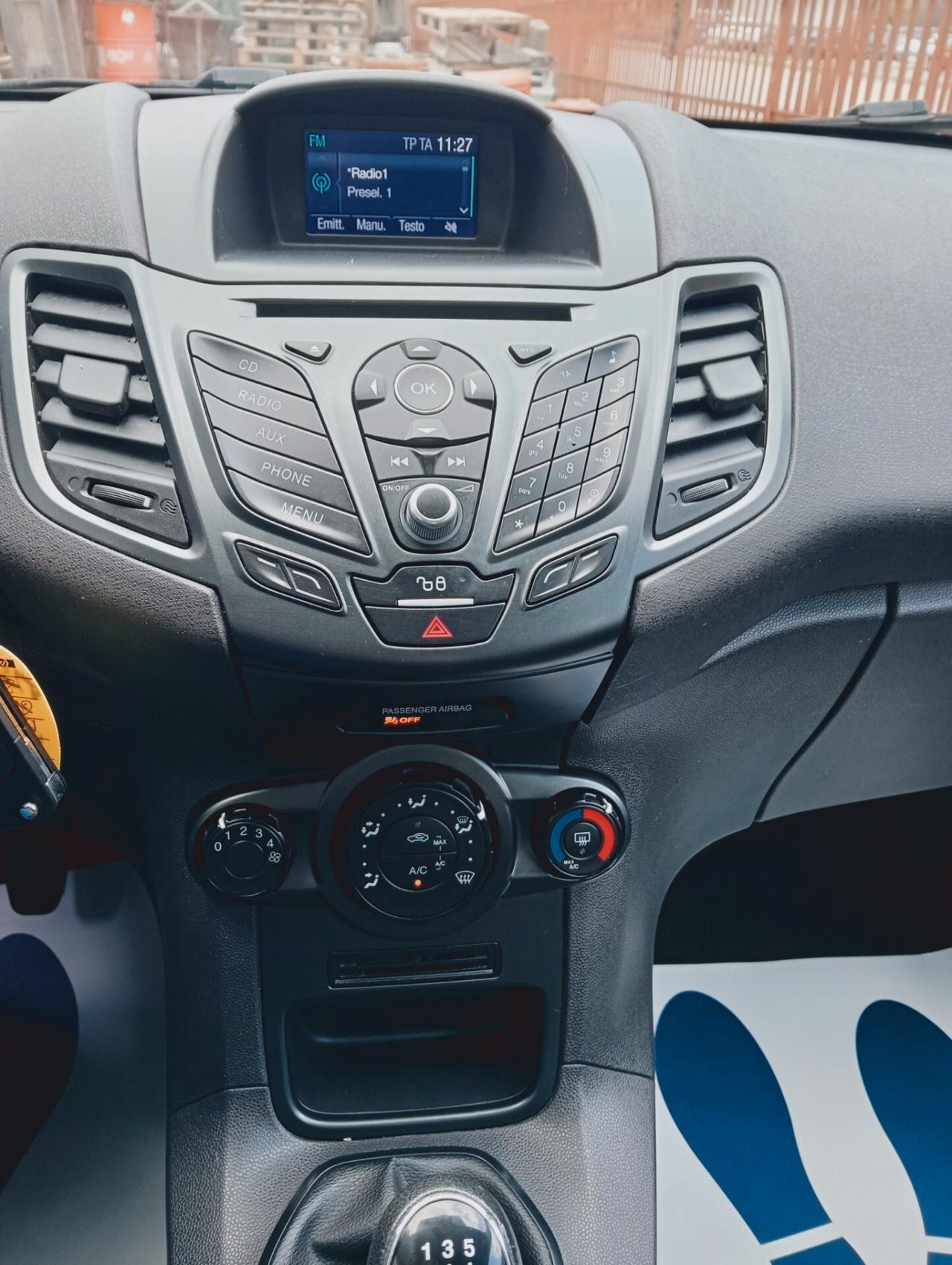 Ford Fiesta 1.4 3p. Bz.- GPL Titanium