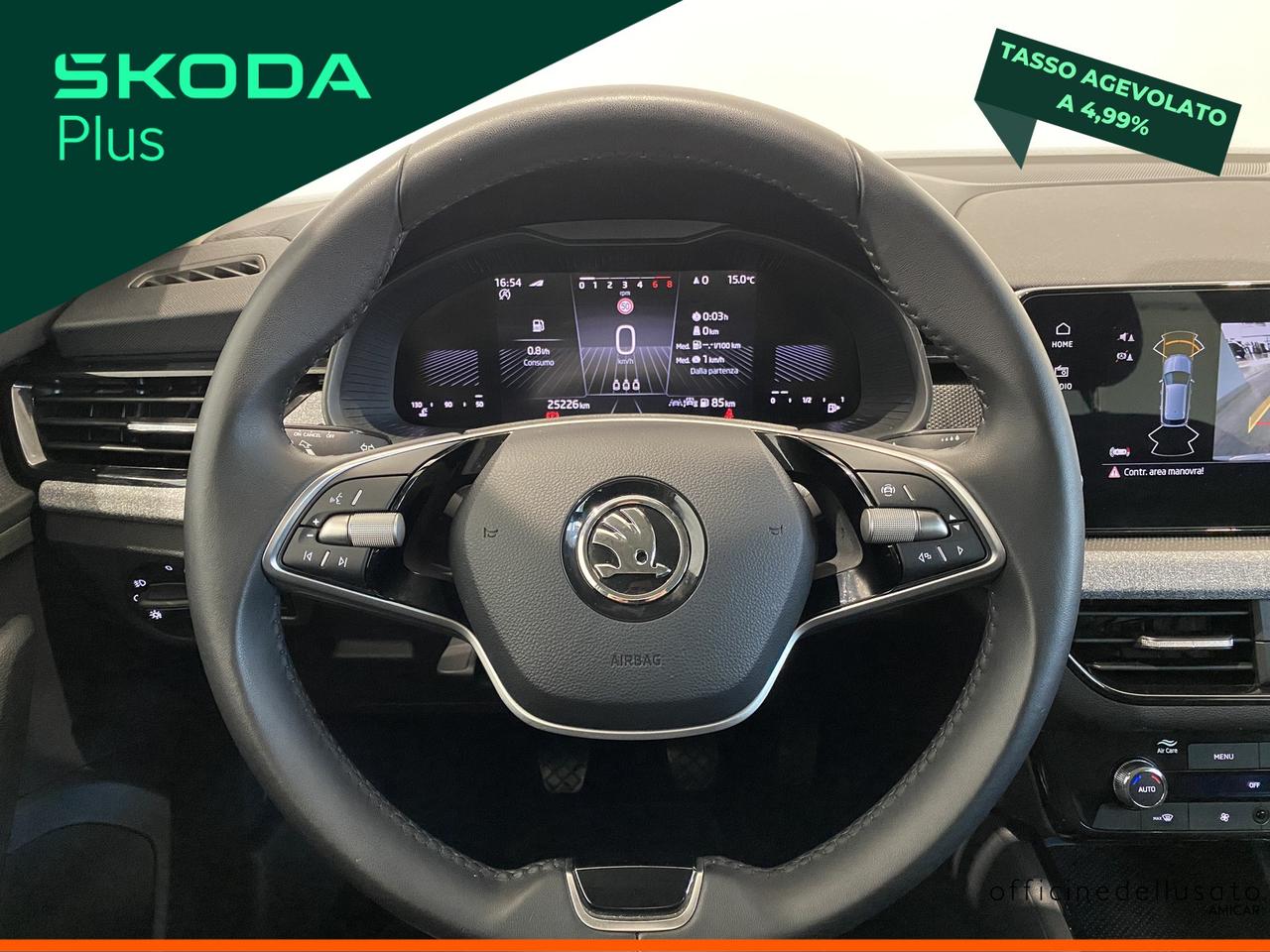 Skoda Kamiq 1.0 tsi 115cv black dots