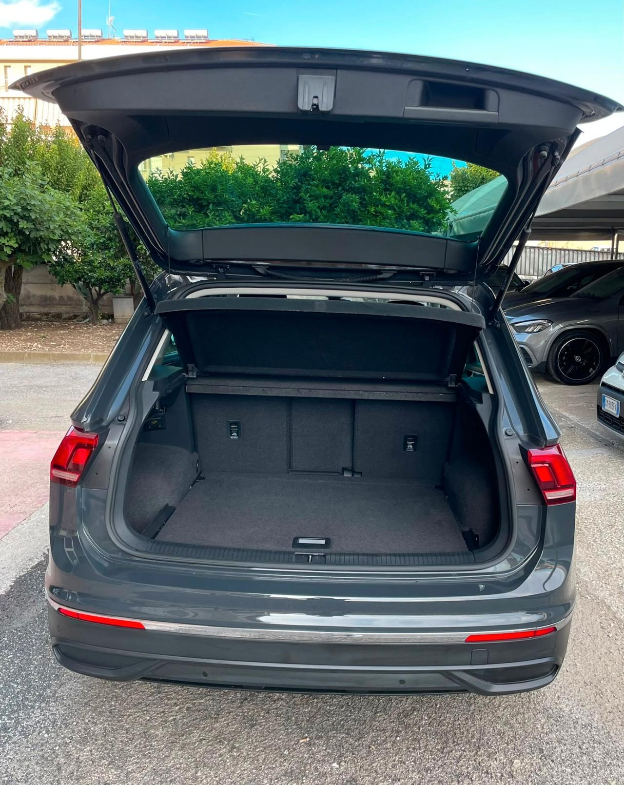 VW Tiguan 2.0 TDI 150 SCR DSG Life 2024
