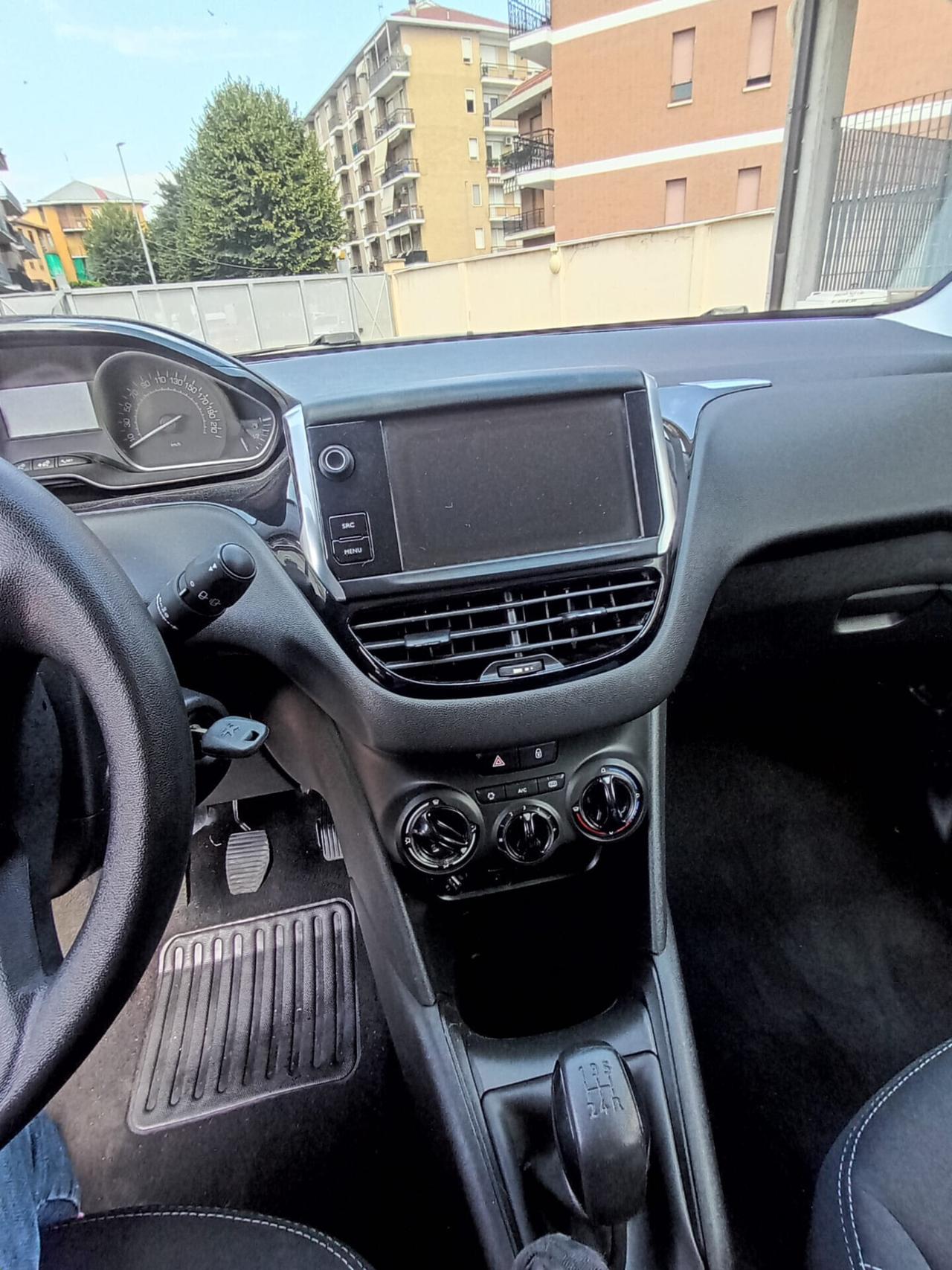 Peugeot 208 5 porte Active