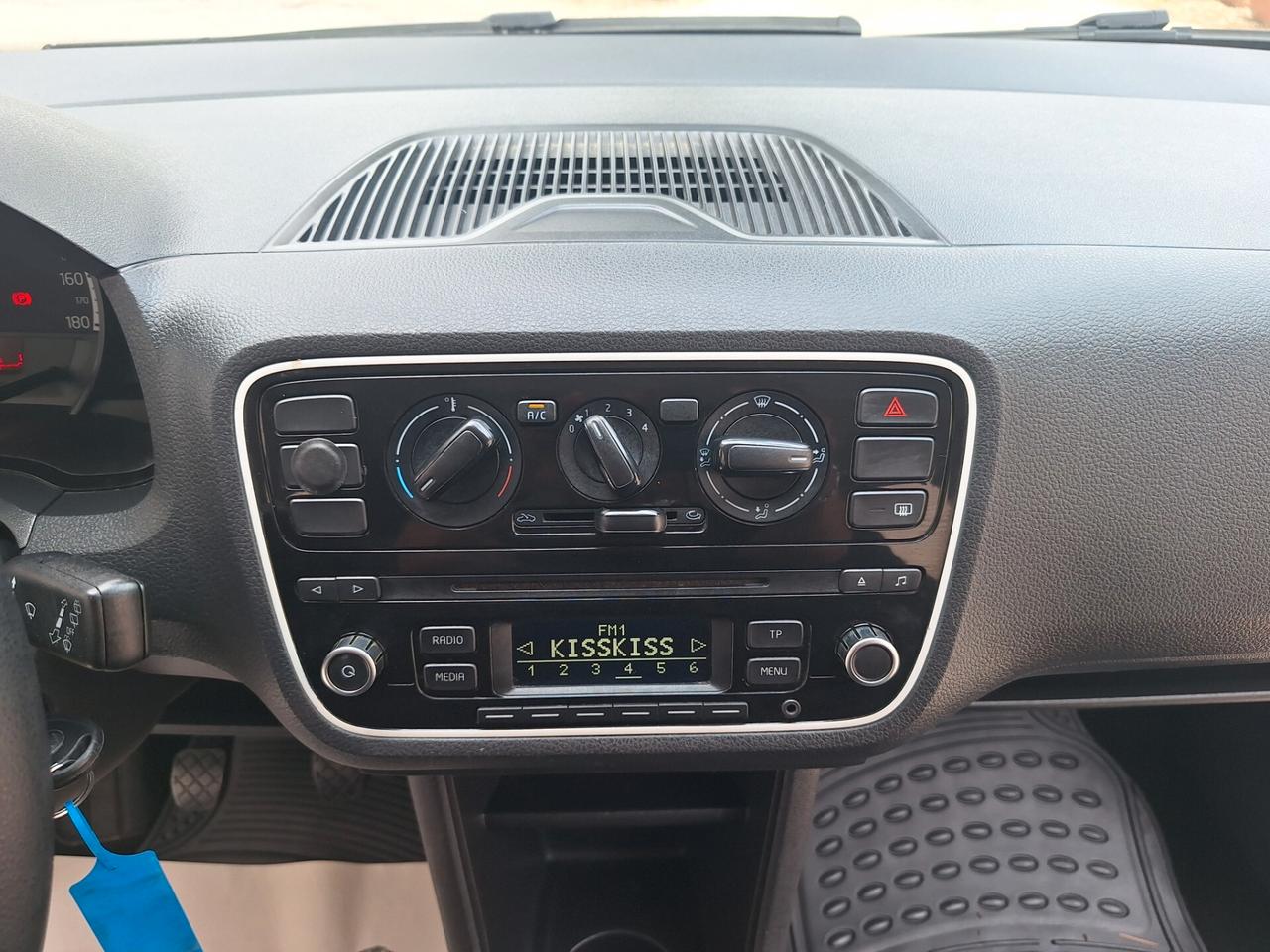 Volkswagen up! 1.0 BENZINA 5 PORTE 2014