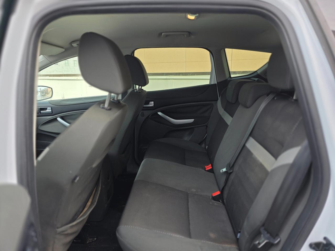 Ford Kuga Kuga+ 2.0 TDCi 140 CV 2WD DPF