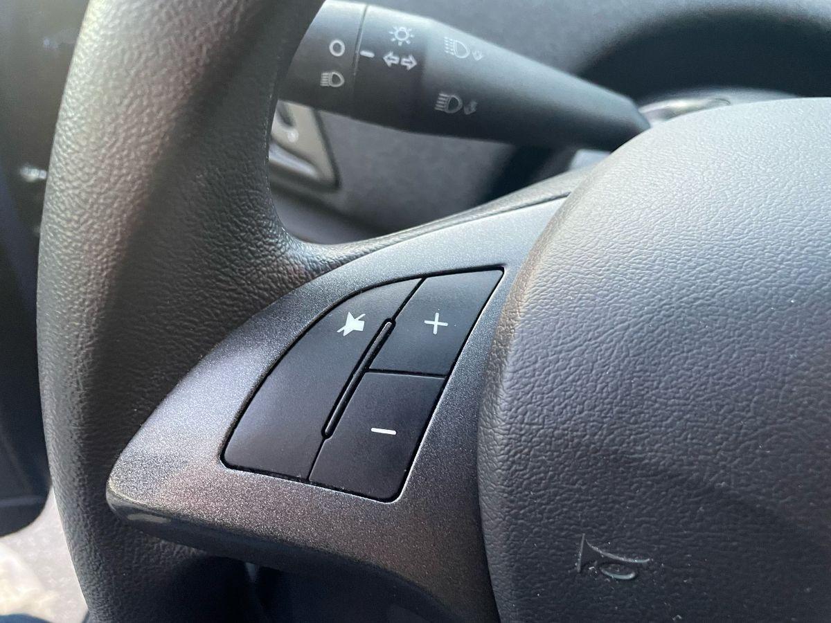 LANCIA YPSILON 1.0HYBRID 70cv