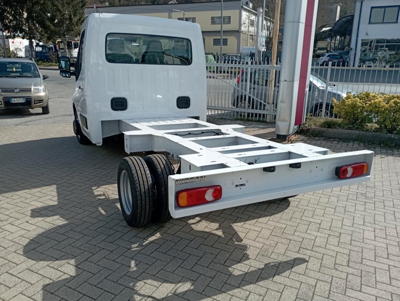 NISSAN INTERSTAR ( MUSO TI PO DUCATO ) TELAIO - TRAZIONE POSTERIORE RUOTE GEMELLATE