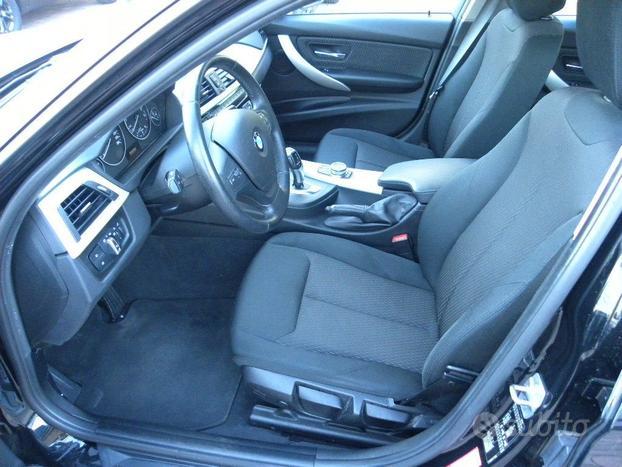 BMW 318 i Touring Business Advantage aut.