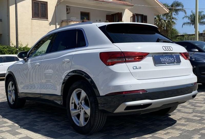 Audi Q3 Business 2.0 TDI 150CV 35