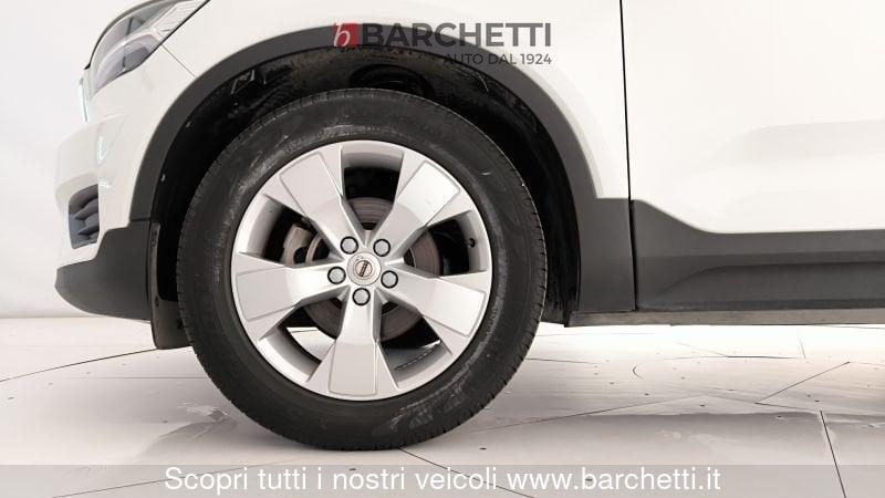 Volvo XC40 (2017----) T2 MOMENTUM CORE