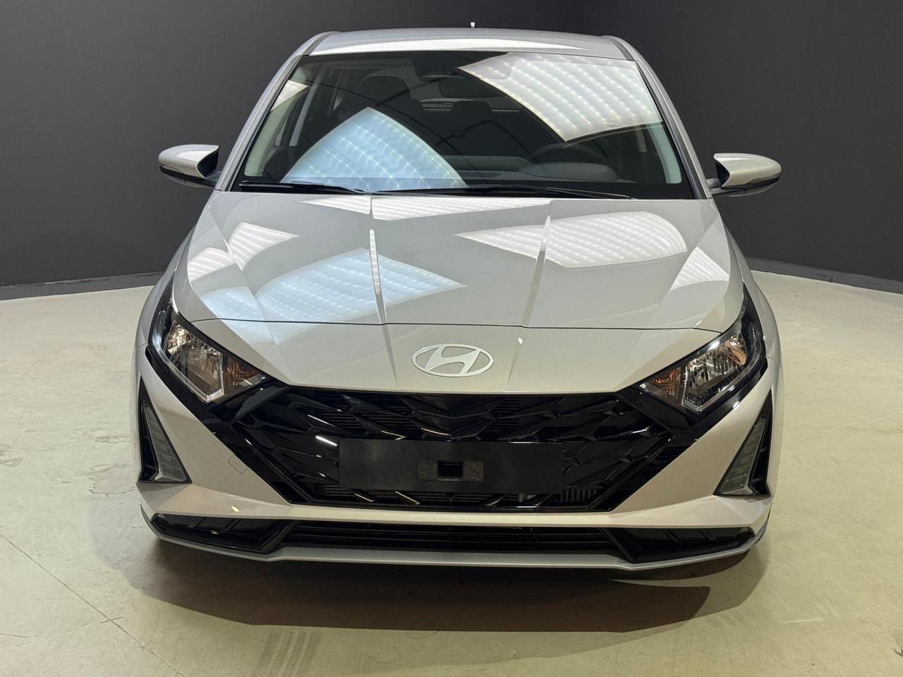 Hyundai i20 1.0 90cv MY 2026