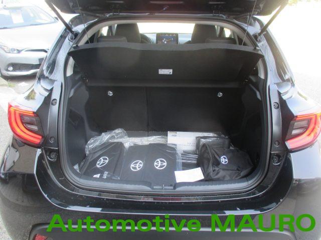 TOYOTA Yaris 1.5 Hybrid 5 porte Icon - NEOPATENTATI