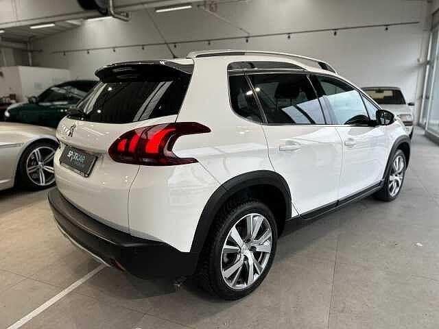 Peugeot 2008 BlueHDi 100 S&S Allure