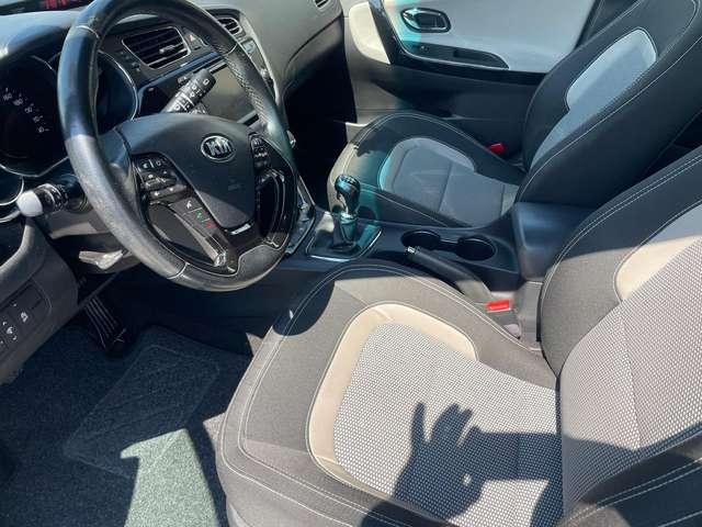 Kia Ceed / cee'd Ceed SW 1.6 crdi High Tech stop
