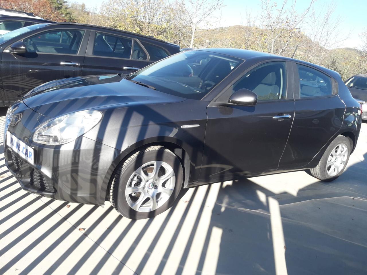 Alfa Romeo Giulietta 1.6 JTDm-2 105 CV Distinctive