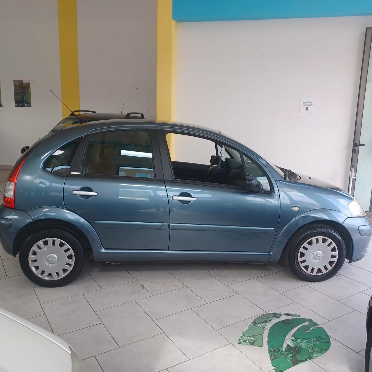 116.478 KM SOLTANTO C3 1.1 PER NEOPATENTATI
