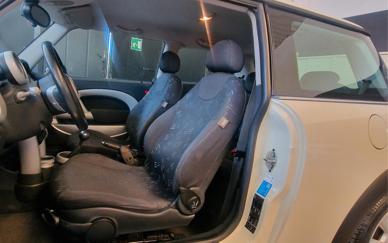 Mini Mini 1.6 16V One