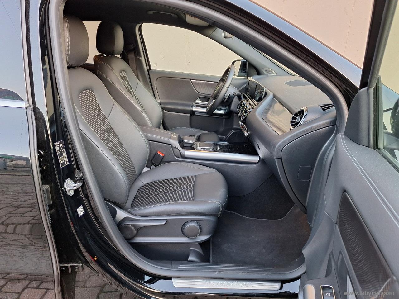 MERCEDES-BENZ GLA 200 d Automatic 4Matic UNICOPROP.