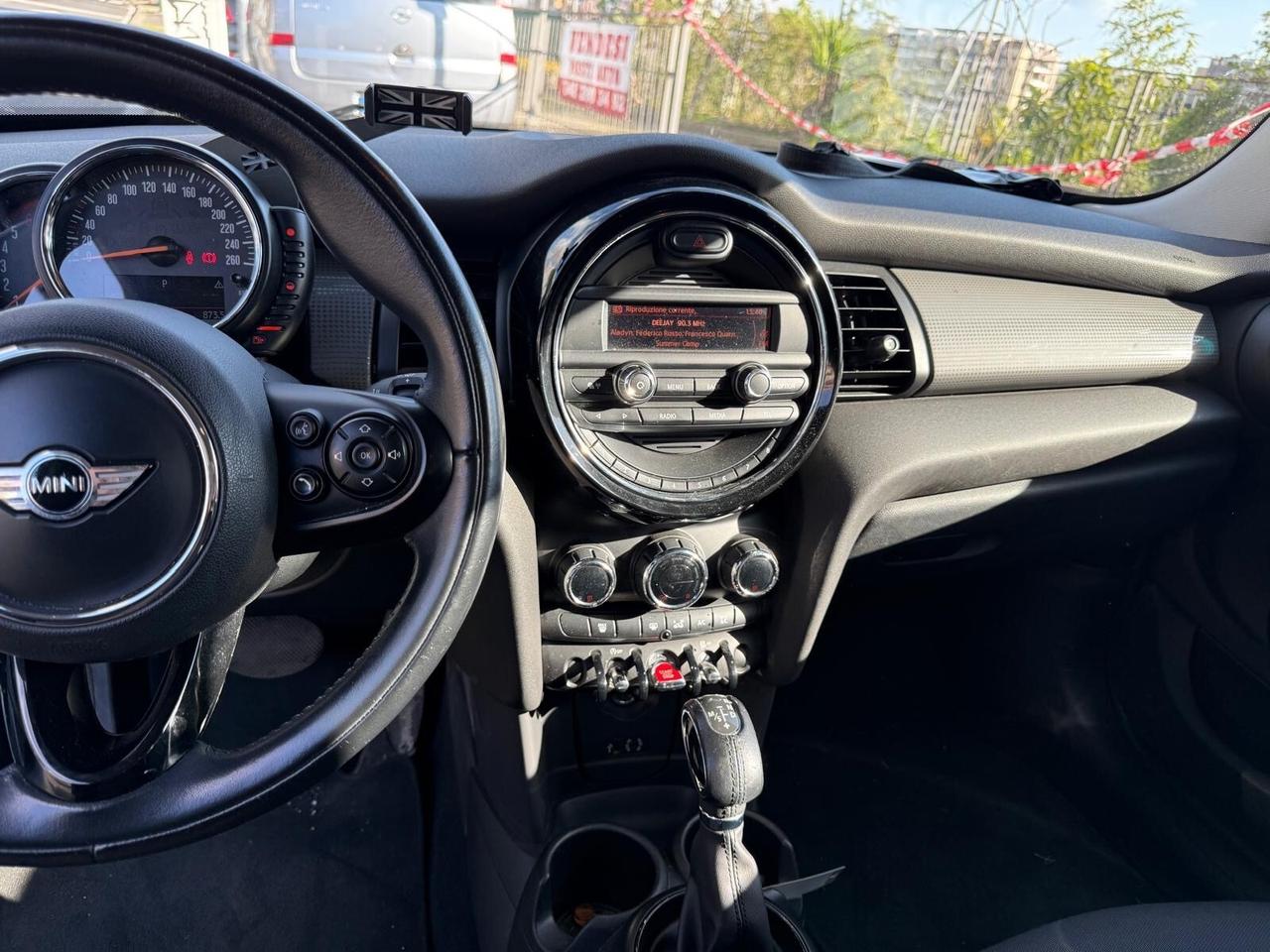 Mini Mini 1.5 Cooper D Business XL Aut. 5 porte Pdc