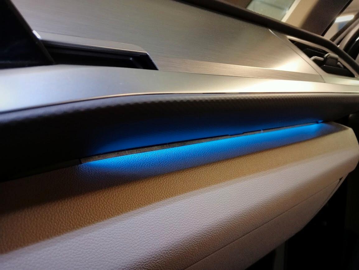 Volkswagen T7 Multivan TDI DSG 7P GANCIO + PORTE E BAULE ELETTRICO