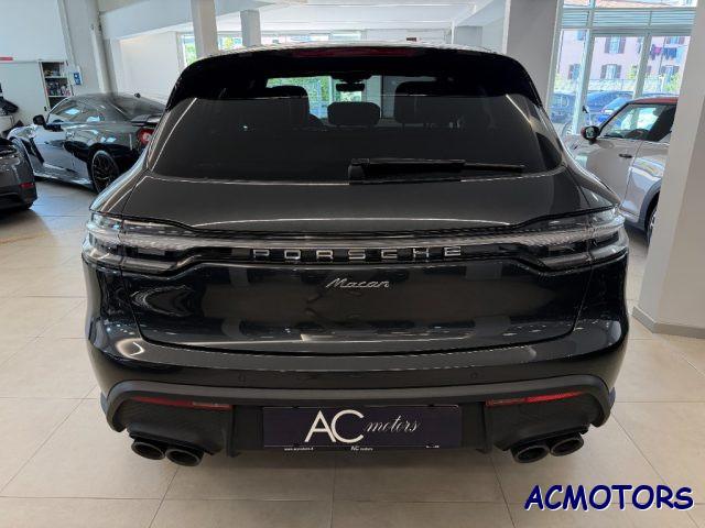 PORSCHE Macan 2.0