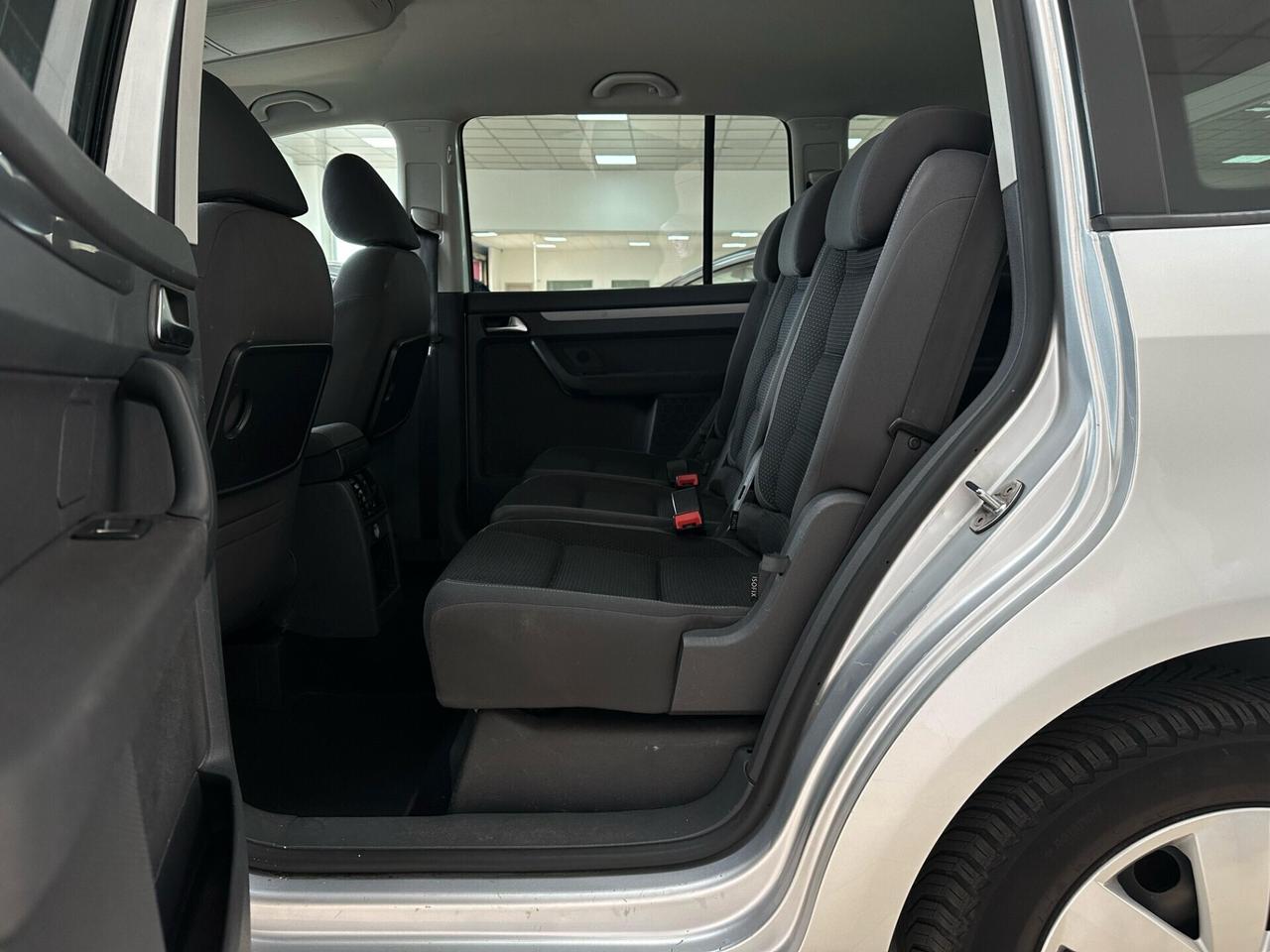 Volkswagen Touran 1.6 TDI DSG Comfortline