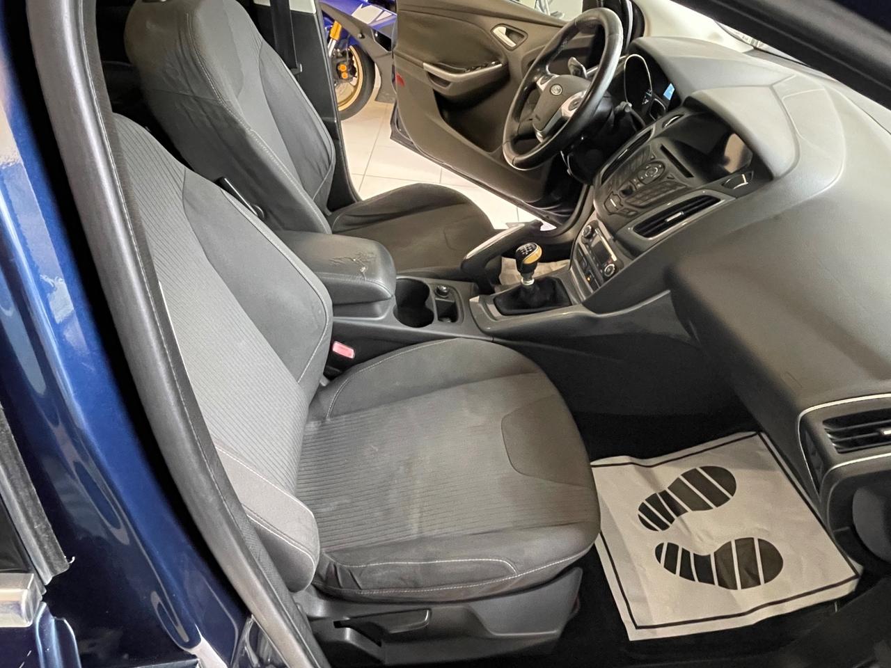 Ford Focus 1.6 TDCi (110CV) 5p. Tit. DPF