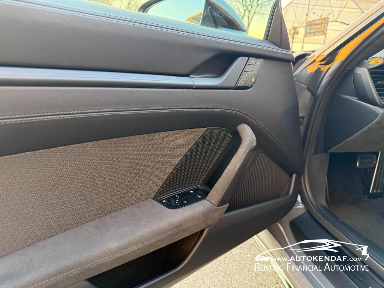 Porsche 911 Coupe 992 3.6 Carrera 4 GTS auto