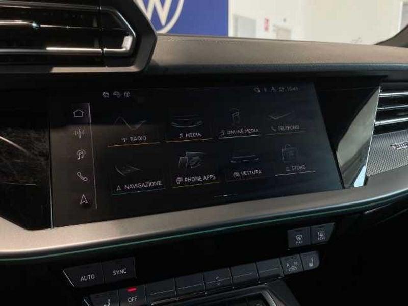 Audi A3 IV 2024 Sportback 35 2.0 tdi S line edition s-tronic