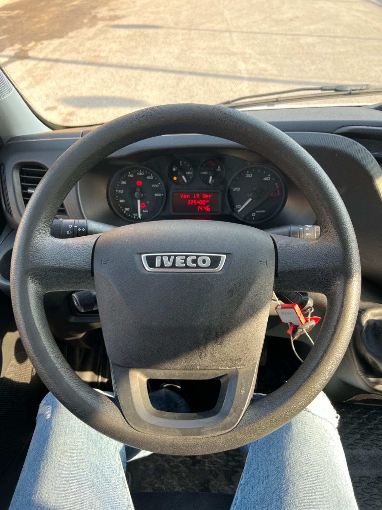 Iveco Daily 35C14 2.3 Diesel 136cv euro6 2018