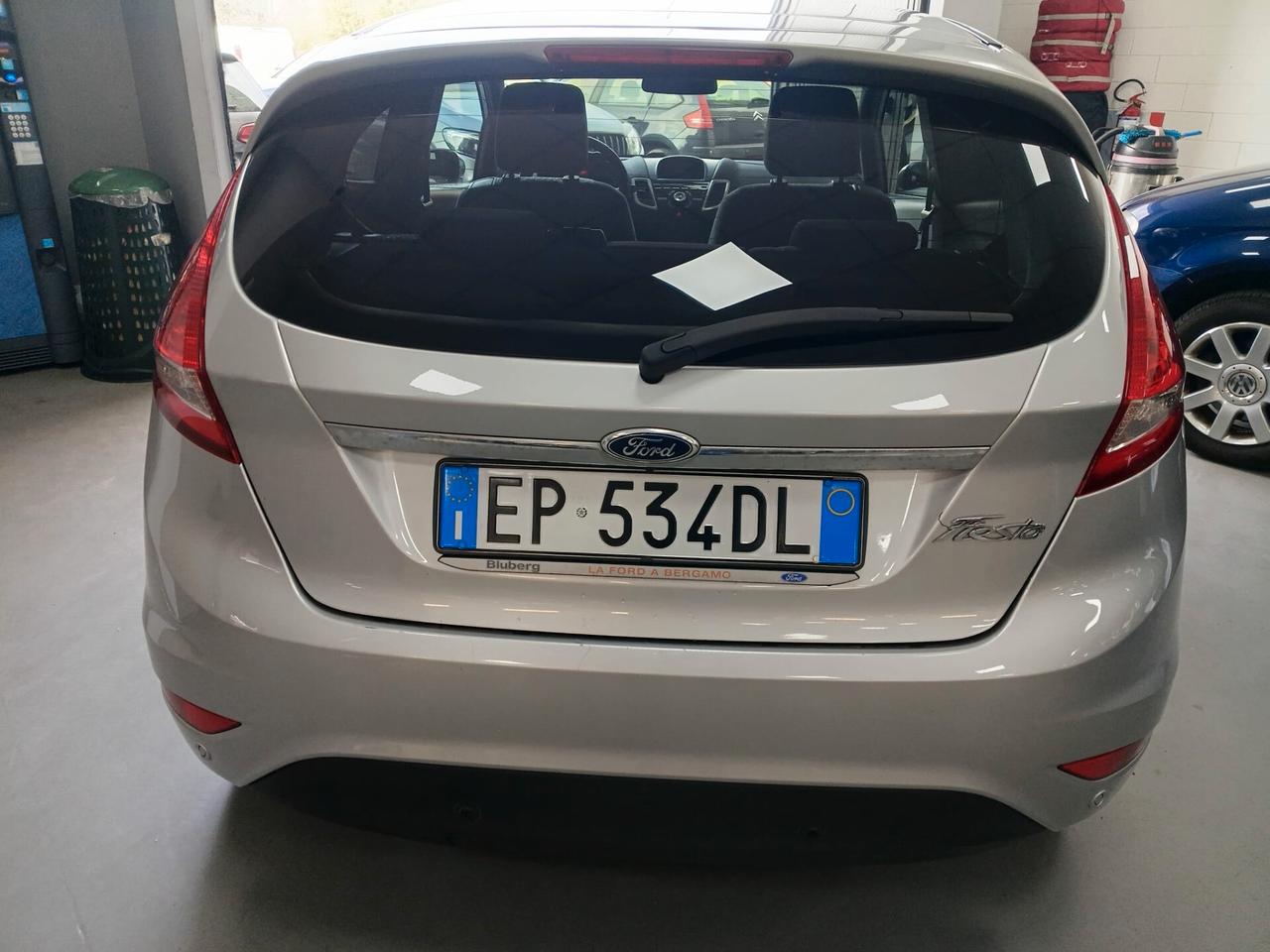 Ford Fiesta 1.4 TDCi 70CV 3 porte Titanium