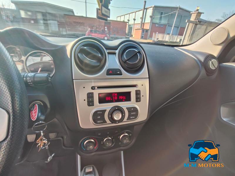Alfa Romeo MiTo 1.4 Junior Distinctive
