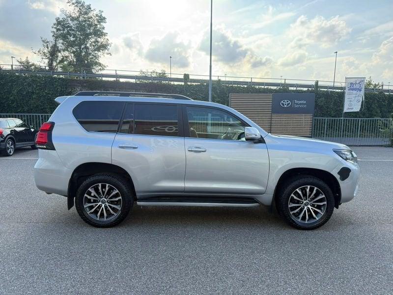 Toyota Land Cruiser 2.8 D4-D Executive A/T
