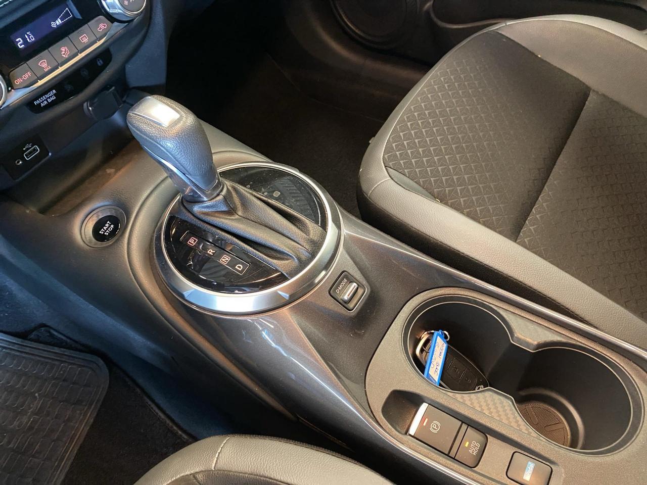Nissan Juke 1.6 hev N-Connecta