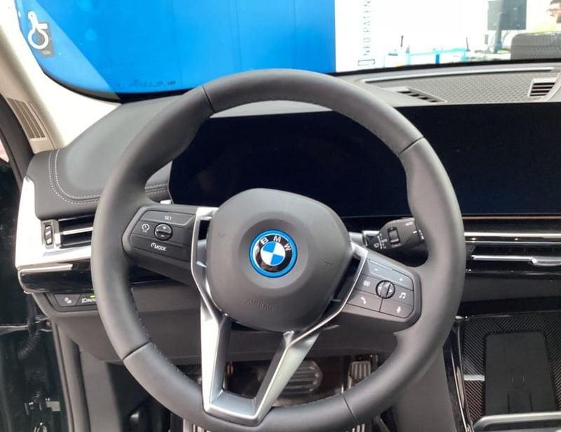 BMW iX1 eDrive20 Special Edition