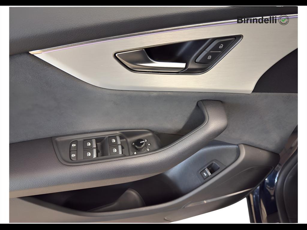 AUDI Q8 - Q8 55 TFSI quattro tiptronic Sport
