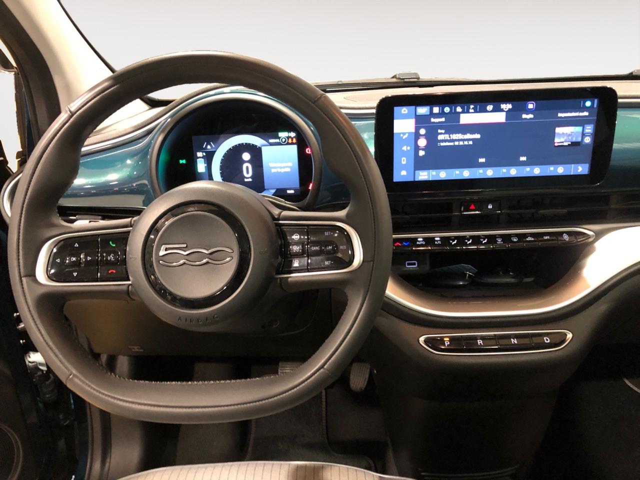 FIAT 500e 42 kWh La Prima