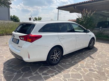 Toyota Auris Touring Sports 1.8 Hybrid Active