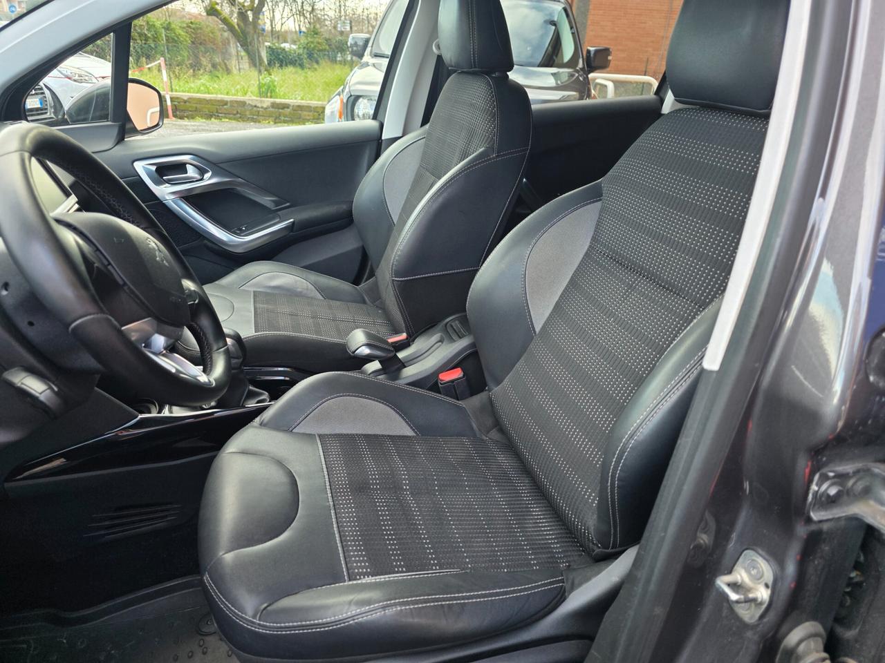 Peugeot 2008 1.6 BlueHDi 100 Allure