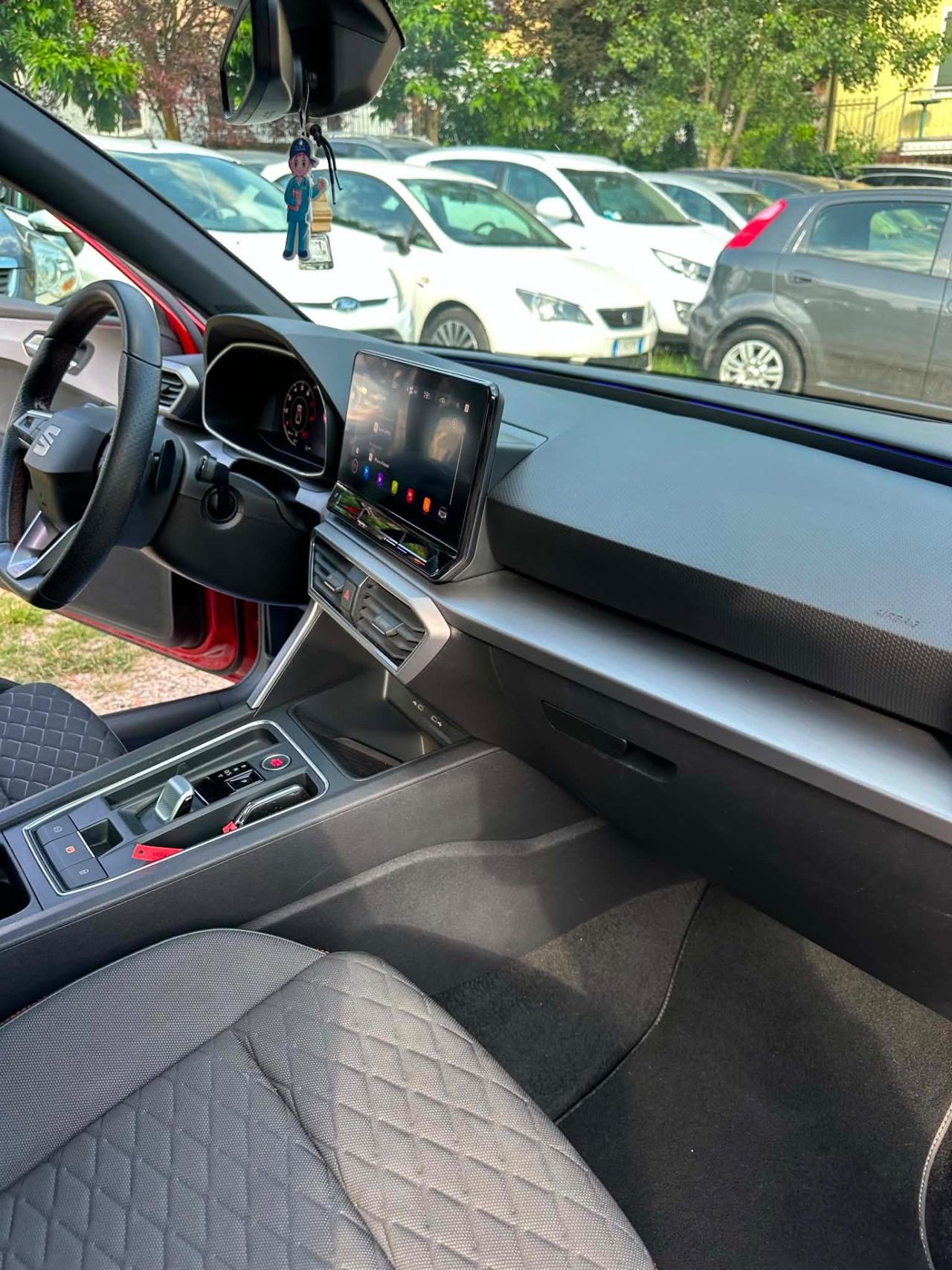 Seat LEON 1.5 eTSI HYBRID FR KMCERT GARANZ UNICOPR