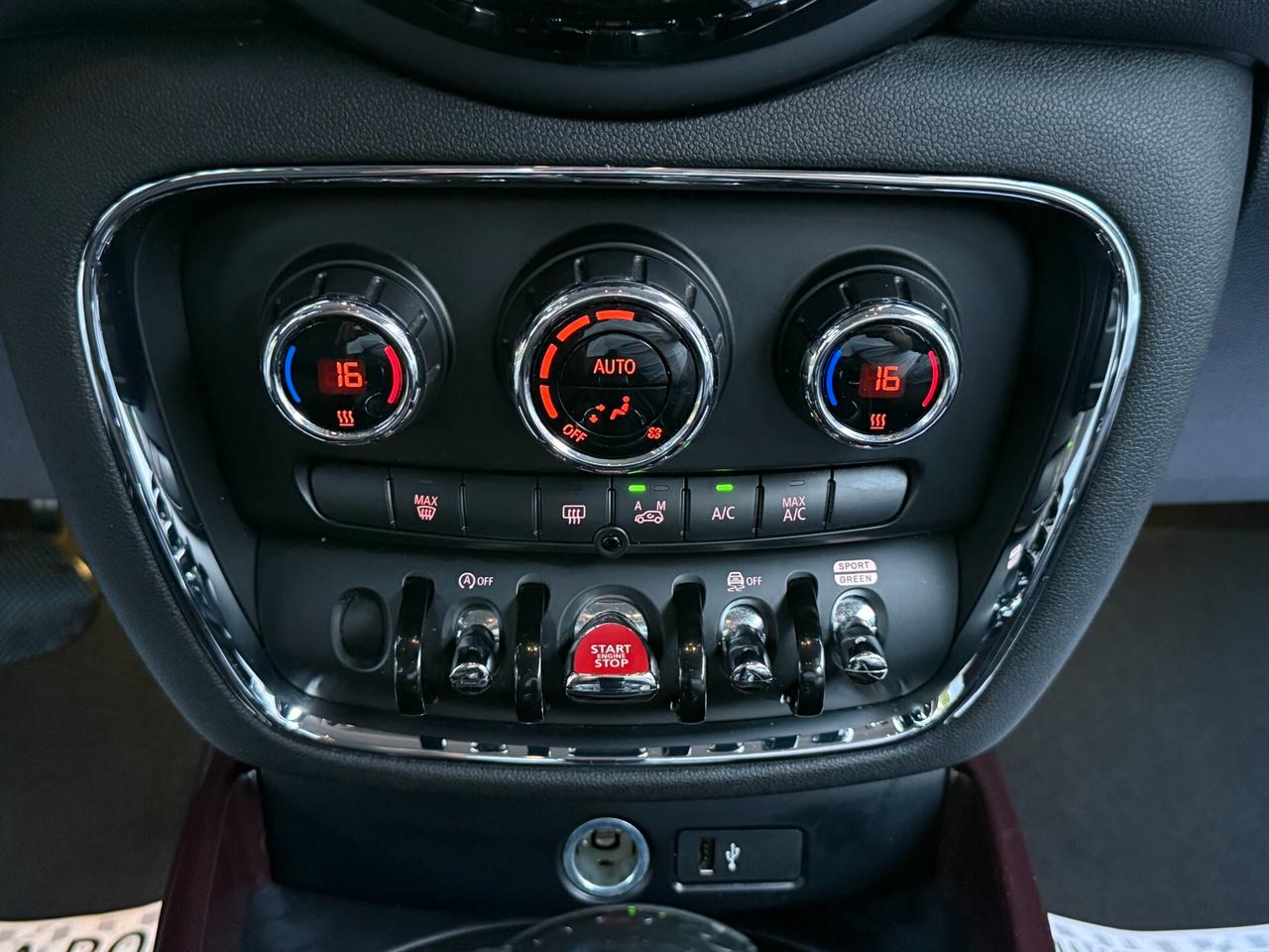 Mini Cooper 2.0D Clubman Hype LUCI AMBIENT 2019
