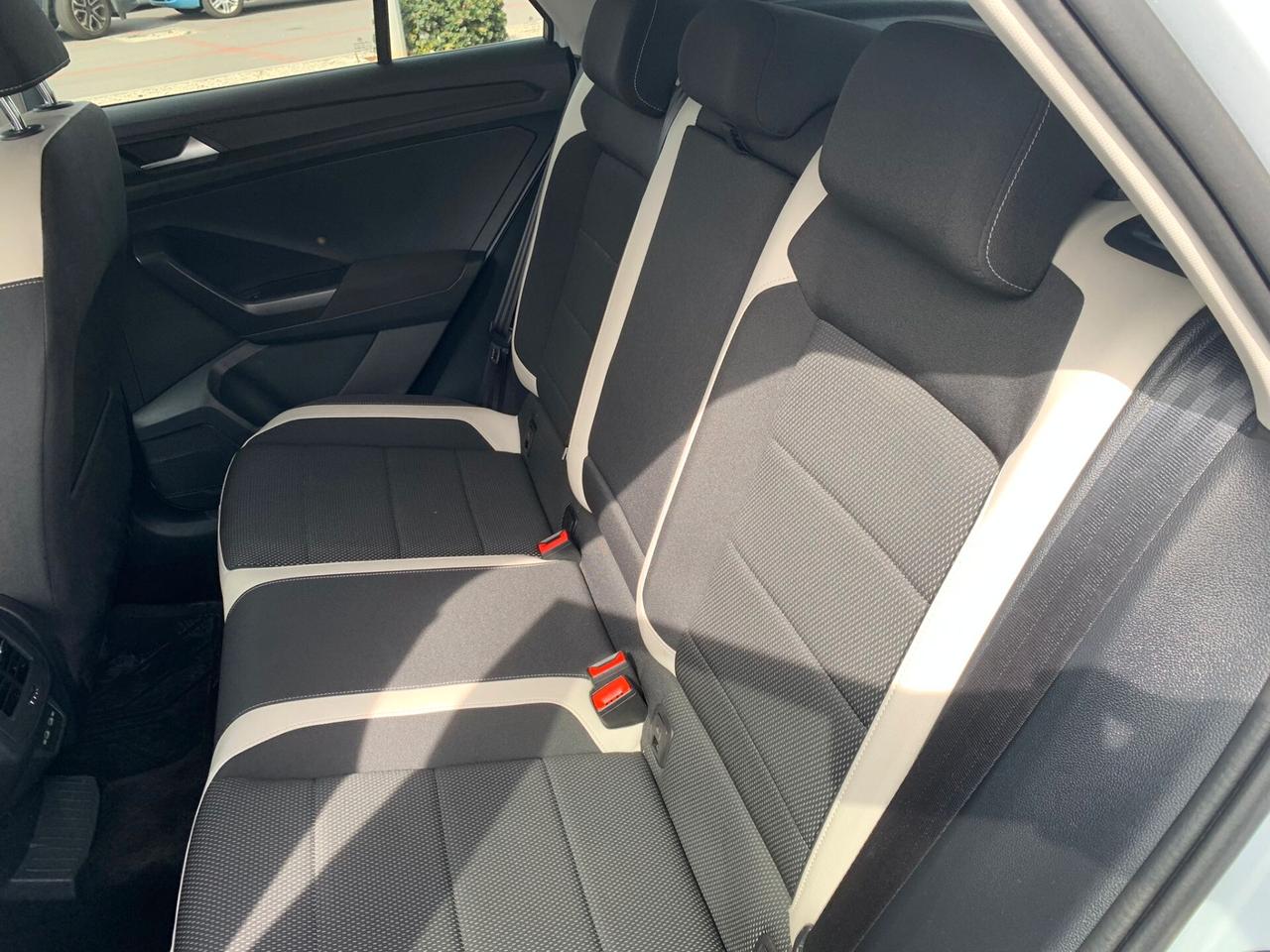 Volkswagen T-Roc 1.5 TSI ACT DSG Advanced BlueMotion Technology